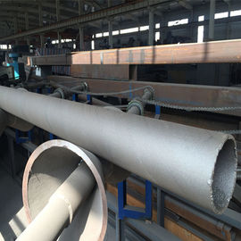 Anti Fatigue Roller Conveyor Steel Pipe Shot Blasting Machine